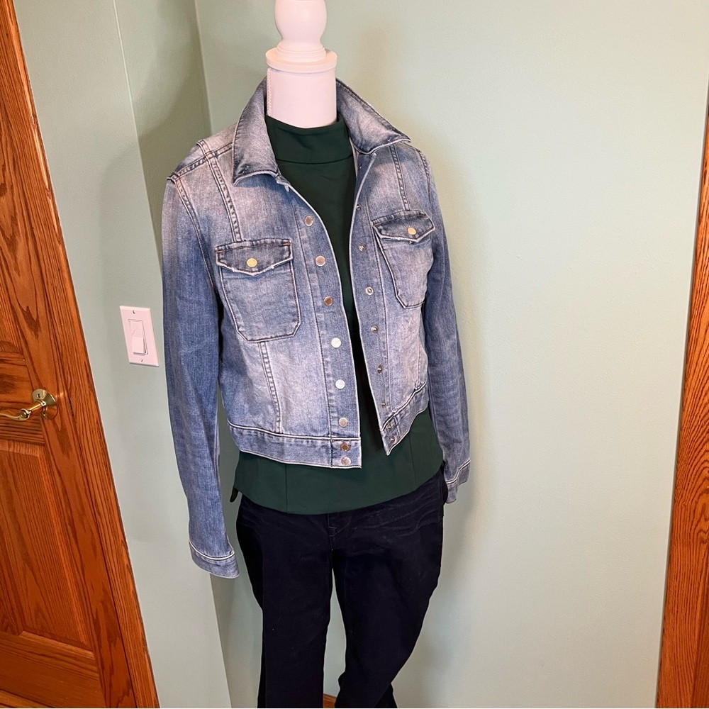 White House black market full length sleeve jean jacket
